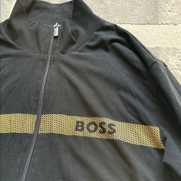 Boss Black Zip-Front Jacket with Gold Mesh Stripe - Picture 2 of 4